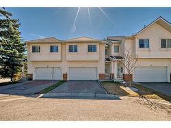 364 Prominence Heights SW Calgary, AB T3H 2Z6