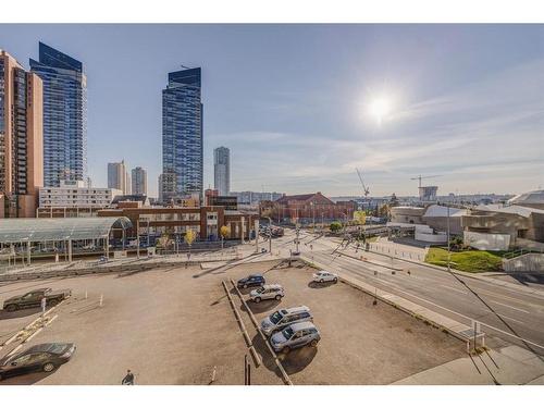 406-1121 6 Avenue Sw, Calgary, AB - Outdoor With View