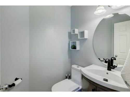 53 Valley Stream Circle Nw, Calgary, AB - Indoor Photo Showing Bathroom