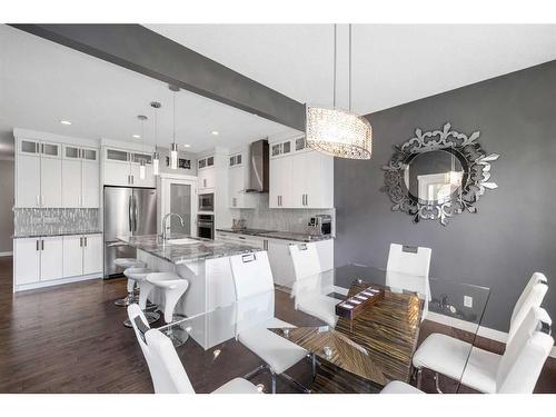 547 Panora Way Nw, Calgary, AB - Indoor Photo Showing Dining Room