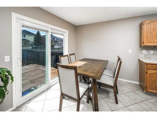 330 Citadel Drive Nw, Calgary, AB - Indoor Photo Showing Dining Room