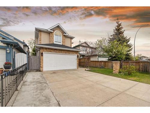 35 Harvest Park Circle Ne, Calgary, AB - Outdoor