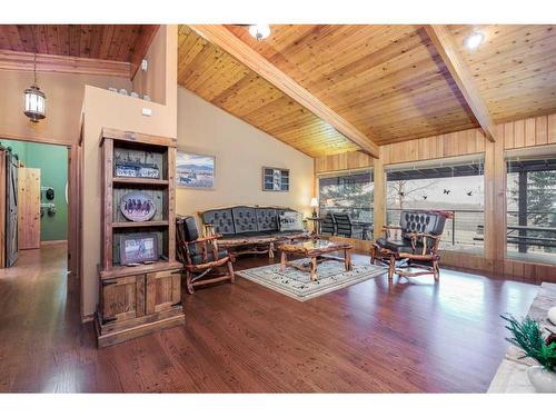 242197 64 Street West, Rural Foothills County, AB - Indoor Photo Showing Other Room