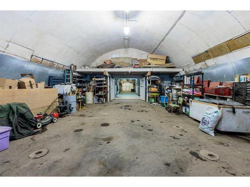 242197 64 Street West, Rural Foothills County, AB - Indoor Photo Showing Garage
