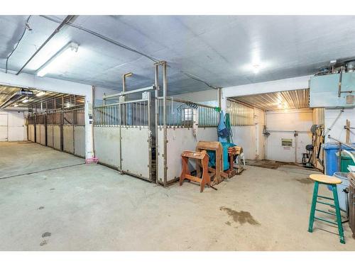 242197 64 Street West, Rural Foothills County, AB - Indoor