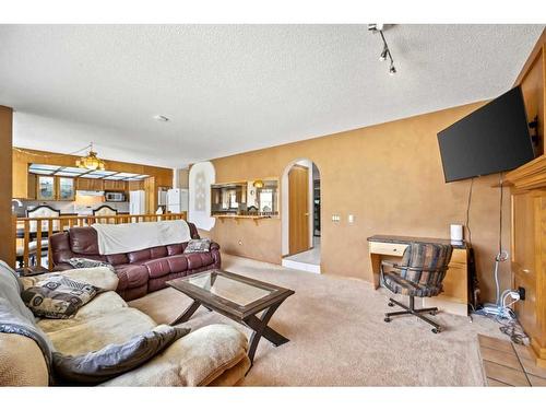 108 Harvest Hills Drive Ne, Calgary, AB - Indoor Photo Showing Living Room
