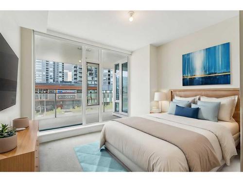 301-510 6 Avenue Se, Calgary, AB - Indoor Photo Showing Bedroom