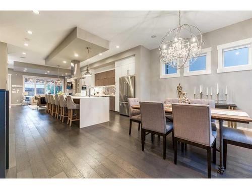 1930 Bowness Road Nw, Calgary, AB - Indoor Photo Showing Dining Room