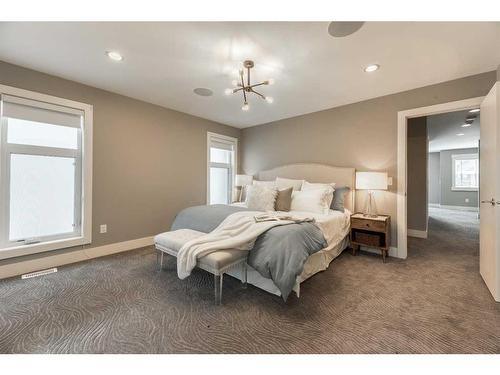 1930 Bowness Road Nw, Calgary, AB - Indoor Photo Showing Bedroom