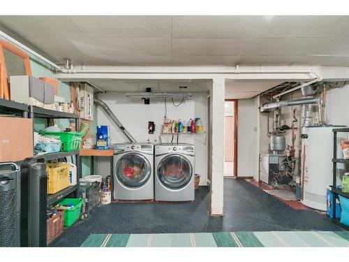 2014 9 Avenue Se, Calgary, AB - Indoor Photo Showing Laundry Room