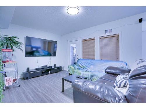 72 Coral Reef Close Ne, Calgary, AB - Indoor