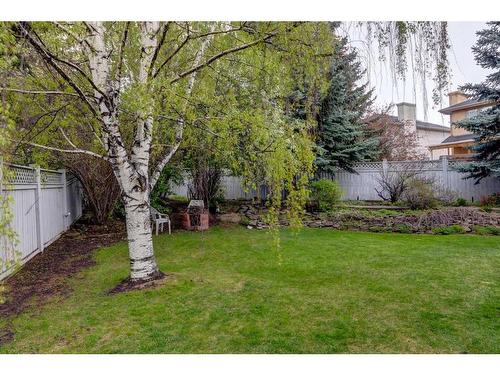 420 Country Hills Court Nw, Calgary, AB - Outdoor