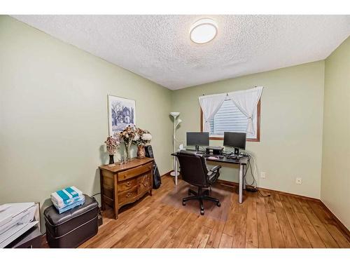 111 Wood Valley Bay Sw, Calgary, AB - Indoor Photo Showing Office