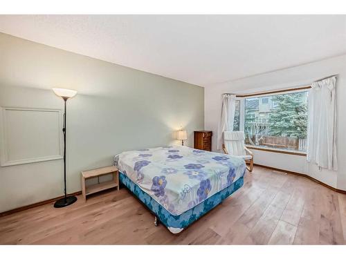 111 Wood Valley Bay Sw, Calgary, AB - Indoor Photo Showing Bedroom