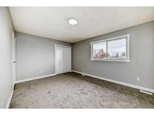 53 Templemont Drive Ne, Calgary, AB - Indoor Photo Showing Other Room