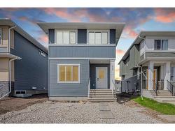 329 Chelsea Hollow NW Chestermere, AB T1X 2T3