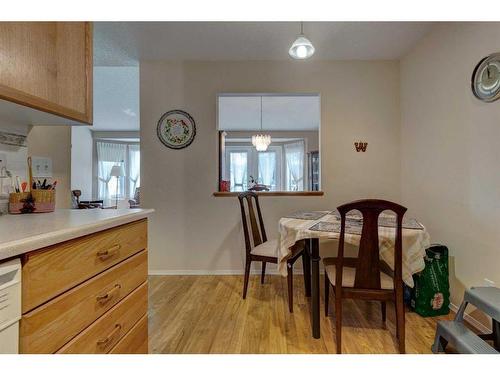 127 Sienna Park Green Sw, Calgary, AB - Indoor Photo Showing Dining Room