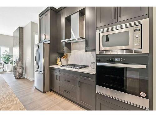 5 Wolf Crescent, Okotoks, AB - Indoor Photo Showing Kitchen With Stainless Steel Kitchen