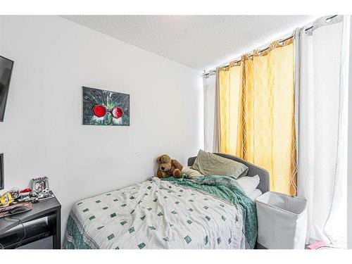 1701-325 3 Street Se, Calgary, AB - Indoor Photo Showing Bedroom