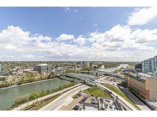 1701-325 3 Street Se, Calgary, AB - Outdoor With View