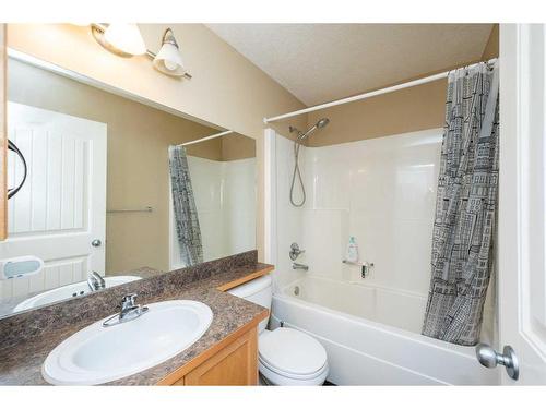 219 Panamount Circle Nw, Calgary, AB - Indoor Photo Showing Bathroom