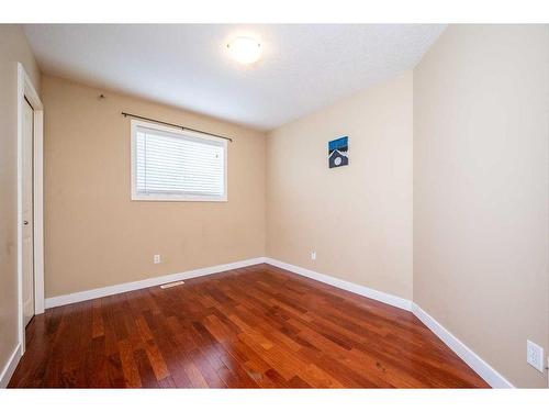 219 Panamount Circle Nw, Calgary, AB - Indoor Photo Showing Other Room