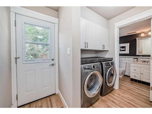 203 Parkvalley Drive Se, Calgary, AB - Indoor Photo Showing Laundry Room