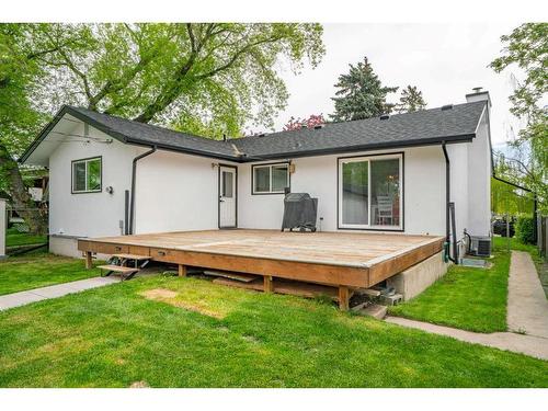 7127 20 Street Se, Calgary, AB - Outdoor With Deck Patio Veranda With Exterior