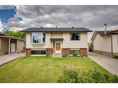 24 Radcliffe Bay Se, Calgary, AB - Outdoor With Deck Patio Veranda