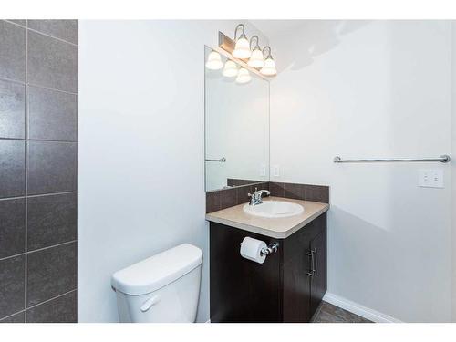 104 Windstone Link Sw, Airdrie, AB - Indoor Photo Showing Bathroom