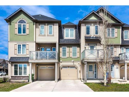 104 Windstone Link Sw, Airdrie, AB - Outdoor With Facade