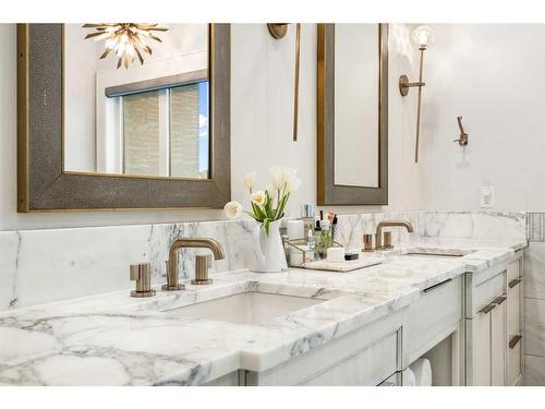 30 Dunes Drive, Desert Blume, AB - Indoor Photo Showing Bathroom