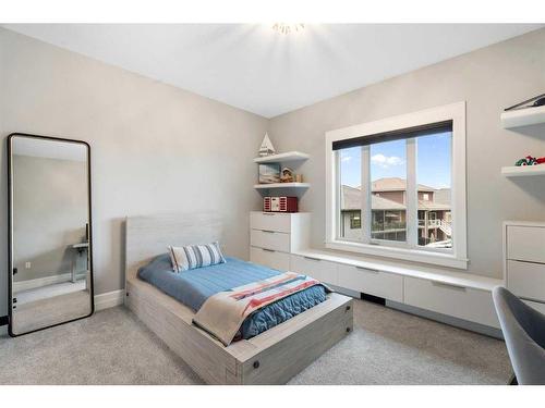 30 Dunes Drive, Desert Blume, AB - Indoor Photo Showing Bedroom