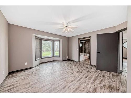 34156 Range Road 270, Rural Red Deer County, AB - Indoor Photo Showing Other Room