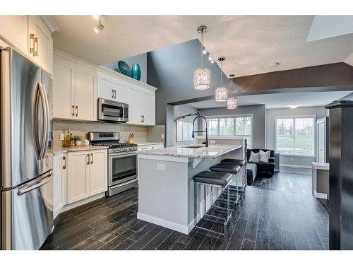 258 Auburn Crest Green Se, Calgary, AB - Indoor Photo Showing Kitchen With Upgraded Kitchen