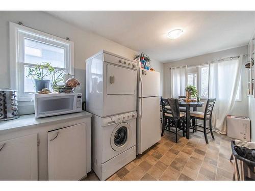 2816 18 Street Sw, Calgary, AB - Indoor Photo Showing Laundry Room