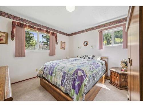 1405 61 Street, Coleman, AB - Indoor Photo Showing Bedroom