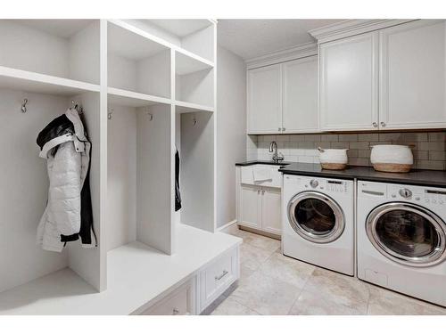 84 Gray Way, Rural Rocky View County, AB - Indoor Photo Showing Laundry Room