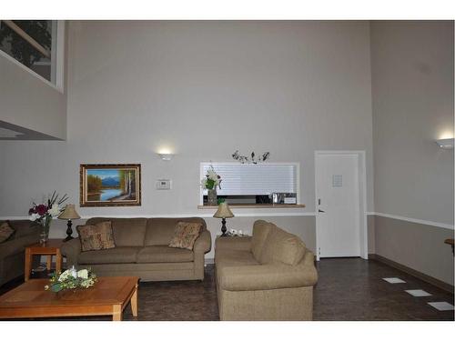 3412-3000 Millrise Point Sw, Calgary, AB - Indoor Photo Showing Living Room