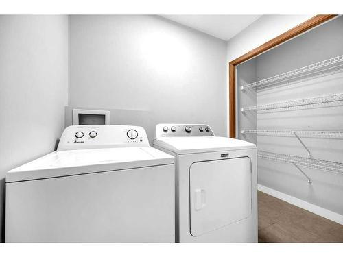 104 Taracove Crescent Ne, Calgary, AB - Indoor Photo Showing Laundry Room
