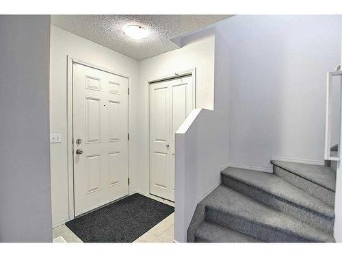 4 Panatella Street Nw, Calgary, AB - Indoor Photo Showing Other Room