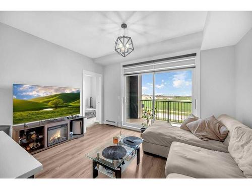 5212-200 Seton Circle Se, Calgary, AB - Indoor Photo Showing Laundry Room