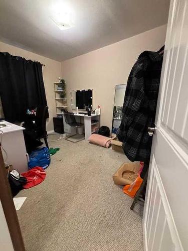 7311 Bowness Road Nw, Calgary, AB - Indoor Photo Showing Other Room