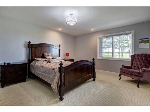 29 Lakeside Greens Close, Chestermere, AB - Indoor Photo Showing Bedroom