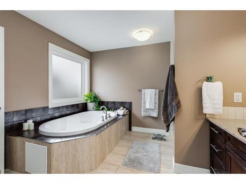 309 Ranch Close, Strathmore, AB - Indoor Photo Showing Bathroom