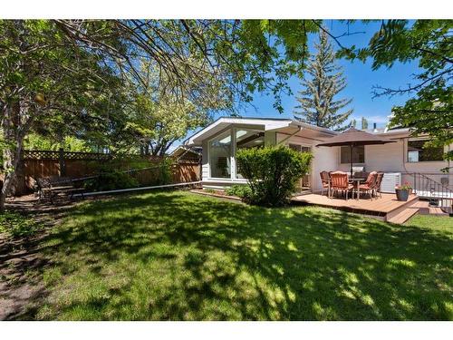 265 Wildwood Drive Sw, Calgary, AB - Outdoor With Deck Patio Veranda