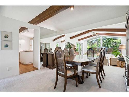 265 Wildwood Drive Sw, Calgary, AB - Indoor Photo Showing Dining Room