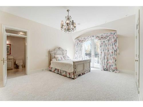 19 Pump Hill Close Sw, Calgary, AB - Indoor Photo Showing Bedroom