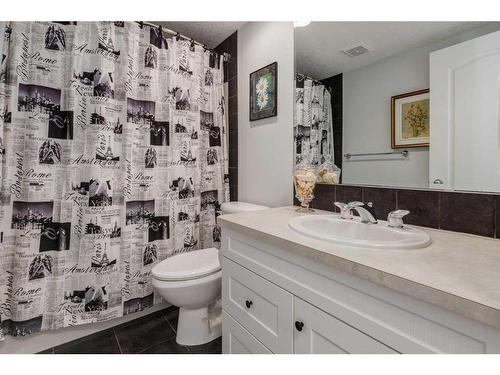 214 Royal Oak Green Nw, Calgary, AB - Indoor Photo Showing Bathroom