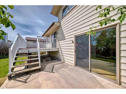 20 Bedwood Rise Ne, Calgary, AB - Outdoor With Deck Patio Veranda With Exterior